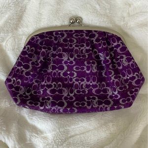 ✨ COACH ✨ metallic purple & silver clutch with clasp